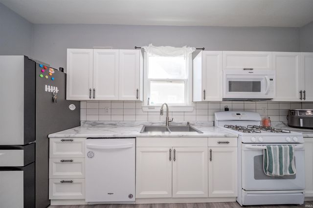 313 S 7Th Street, New Castle, IN 47362