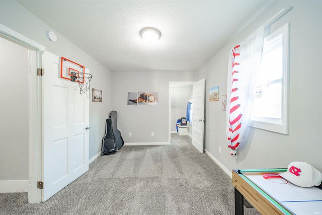 313 S 7Th Street, New Castle, IN 47362