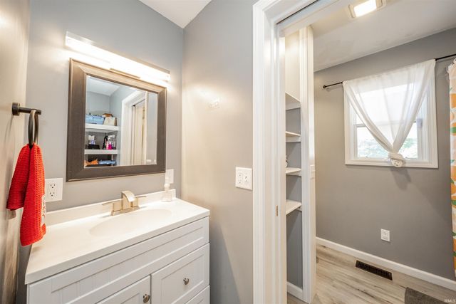 313 S 7Th Street, New Castle, IN 47362