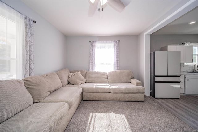 313 S 7Th Street, New Castle, IN 47362