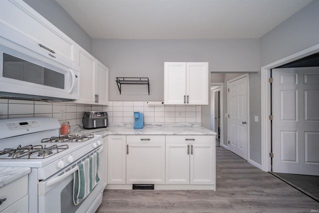 313 S 7Th Street, New Castle, IN 47362