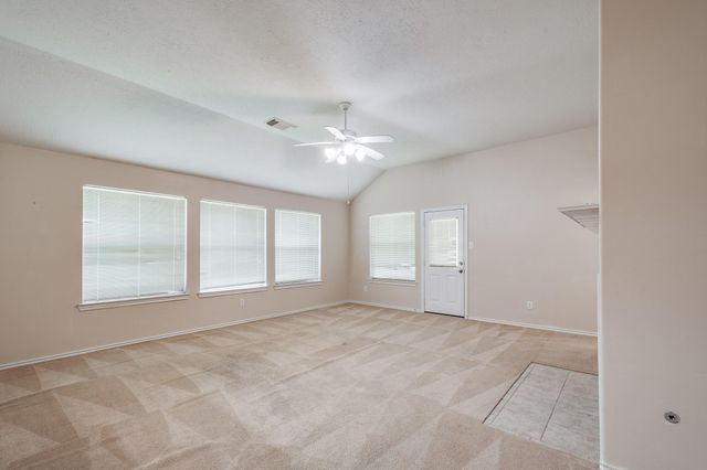 8402 Coleus Lane, Baytown, TX 77521