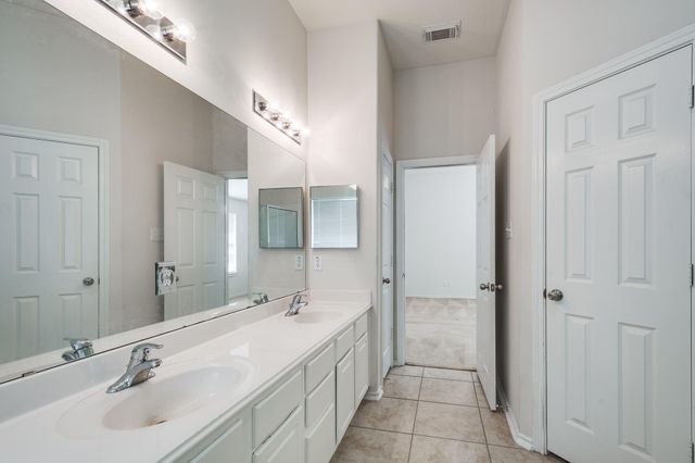 8402 Coleus Lane, Baytown, TX 77521