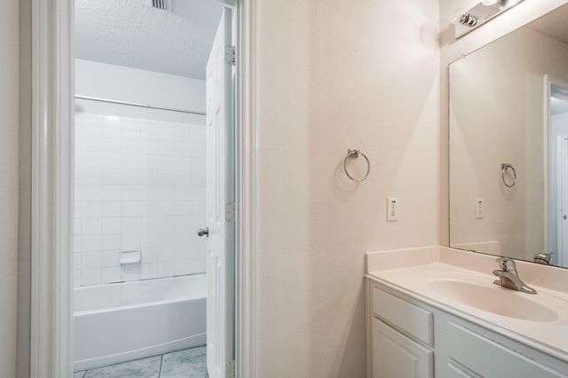 8402 Coleus Lane, Baytown, TX 77521