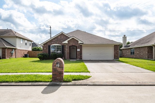 8402 Coleus Lane, Baytown, TX 77521