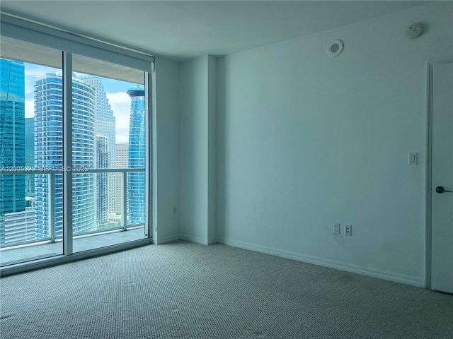 55 SE 6th St 3905, Miami, FL 33131