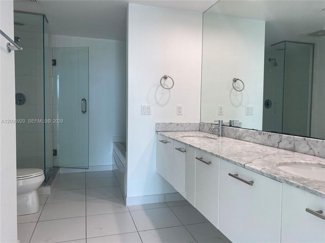 55 SE 6th St 3905, Miami, FL 33131