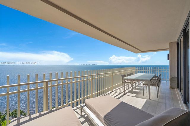 2 Grove Isle Dr B1801, Miami, FL 33133