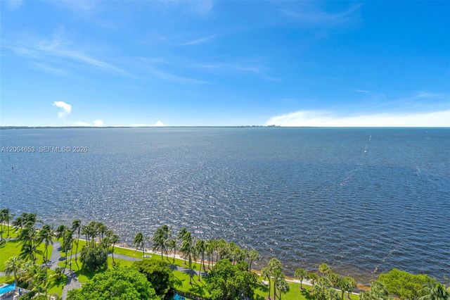 2 Grove Isle Dr B1801, Miami, FL 33133