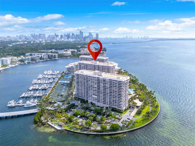 2 Grove Isle Dr B1801, Miami, FL 33133