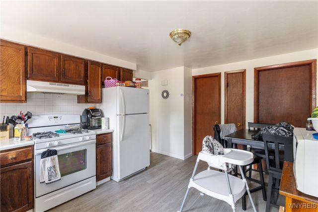 435 Columbia Avenue, Lancaster, NY 14043