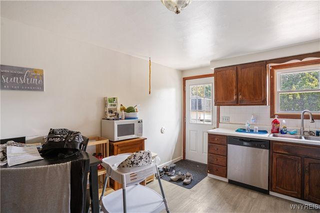 435 Columbia Avenue, Lancaster, NY 14043