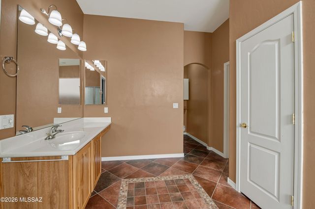 251 E Paseo Celestial, Sahuarita, AZ 85629