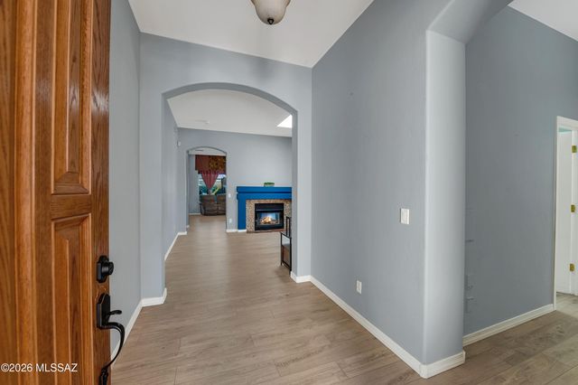251 E Paseo Celestial, Sahuarita, AZ 85629