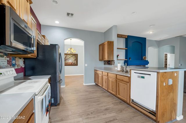251 E Paseo Celestial, Sahuarita, AZ 85629