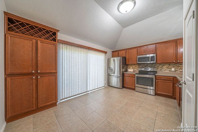 7218 Sunny Day, San Antonio, TX 78240