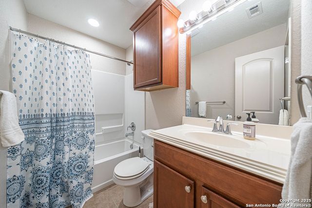 7218 Sunny Day, San Antonio, TX 78240