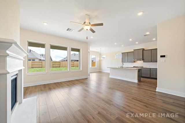 13605 Fairway Arbor Drive, Texas City, TX 77510