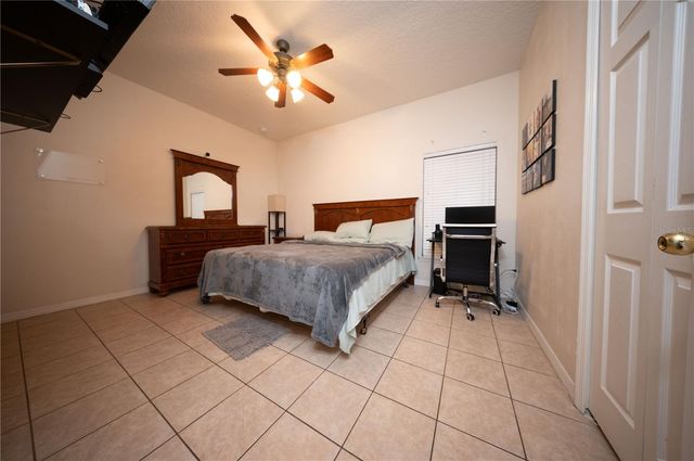 8032 ACADIA ESTATES COURT, Kissimmee, FL 34747