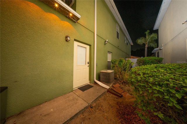 8032 ACADIA ESTATES COURT, Kissimmee, FL 34747