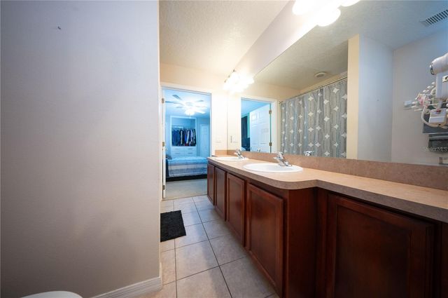 8032 ACADIA ESTATES COURT, Kissimmee, FL 34747
