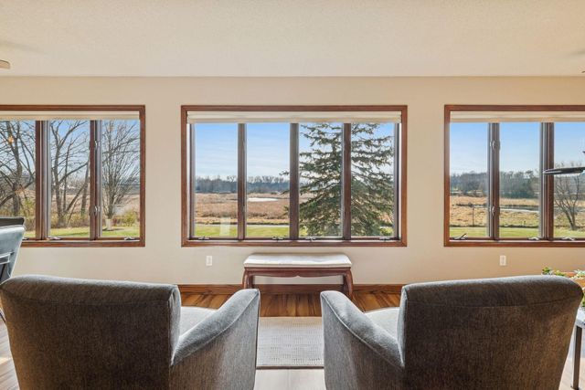 15135 38th Avenue N, Plymouth, MN 55446