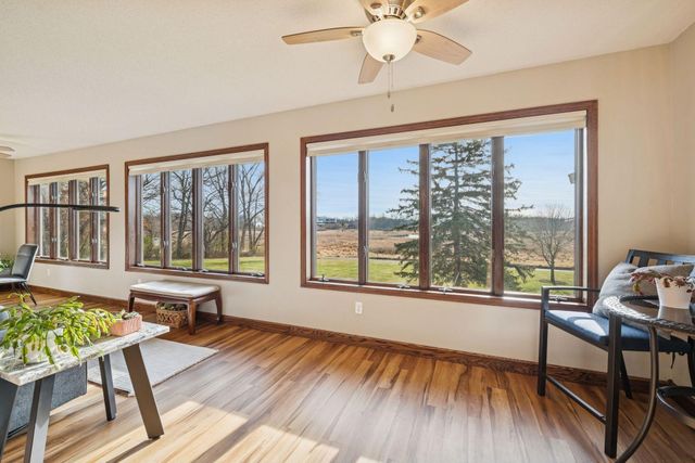 15135 38th Avenue N, Plymouth, MN 55446