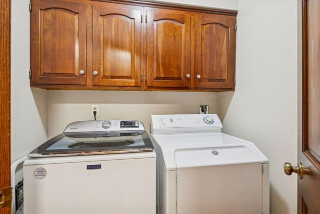 15135 38th Avenue N, Plymouth, MN 55446