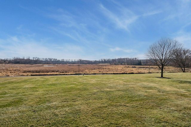 15135 38th Avenue N, Plymouth, MN 55446