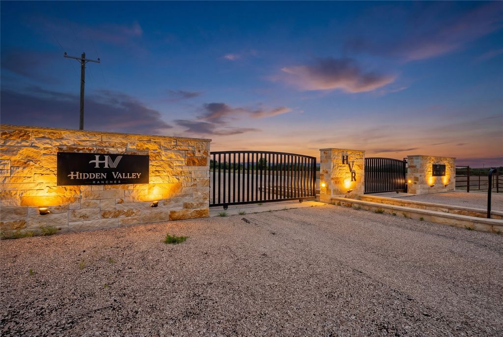1076 Valley Timbers Court, Glen Rose, TX 76690