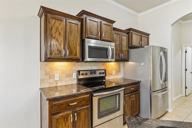 11309 NW 99th Street, Yukon, OK 73099