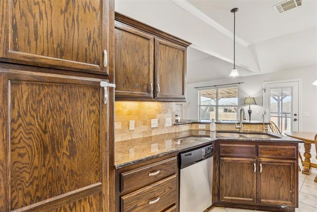 11309 NW 99th Street, Yukon, OK 73099