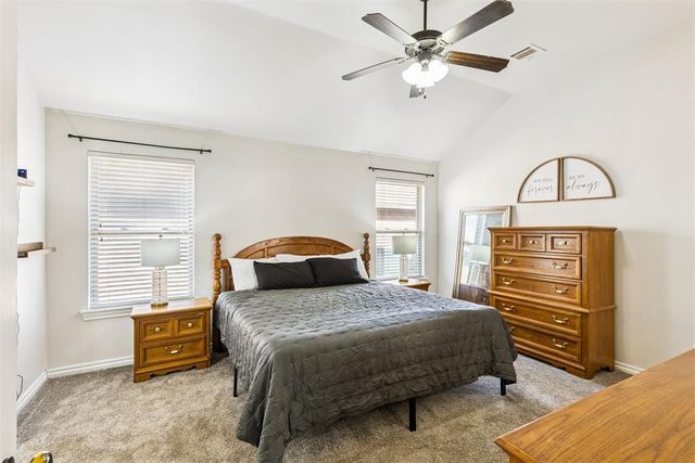 11309 NW 99th Street, Yukon, OK 73099