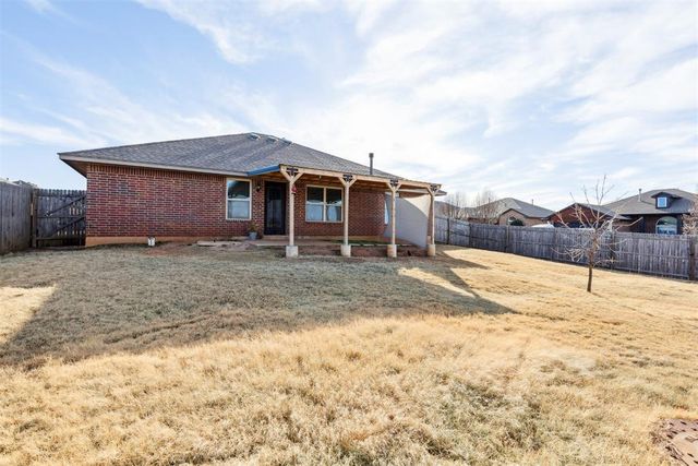 11309 NW 99th Street, Yukon, OK 73099