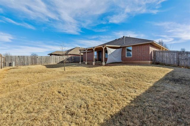 11309 NW 99th Street, Yukon, OK 73099