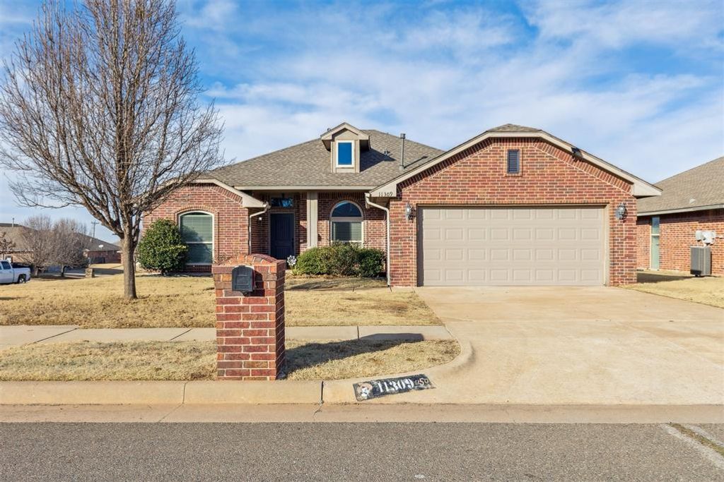 11309 NW 99th Street, Yukon, OK 73099
