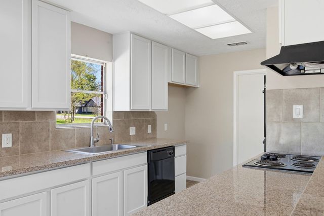 24715 Glen Loch Drive, Spring, TX 77380