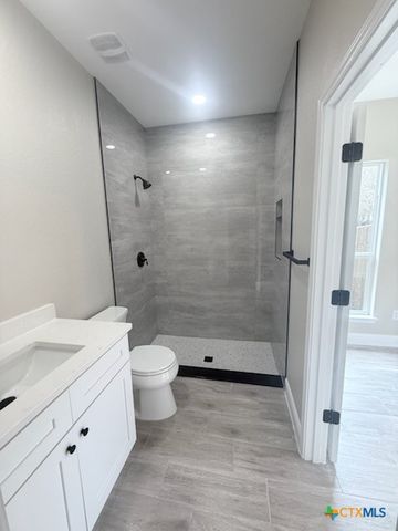 23190 Possum Trot, San Antonio, TX 78264