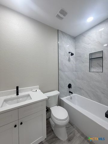 23190 Possum Trot, San Antonio, TX 78264