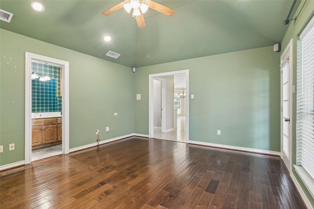115 Indian Hills Drive, Waxahachie, TX 75165