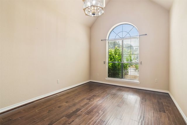 115 Indian Hills Drive, Waxahachie, TX 75165