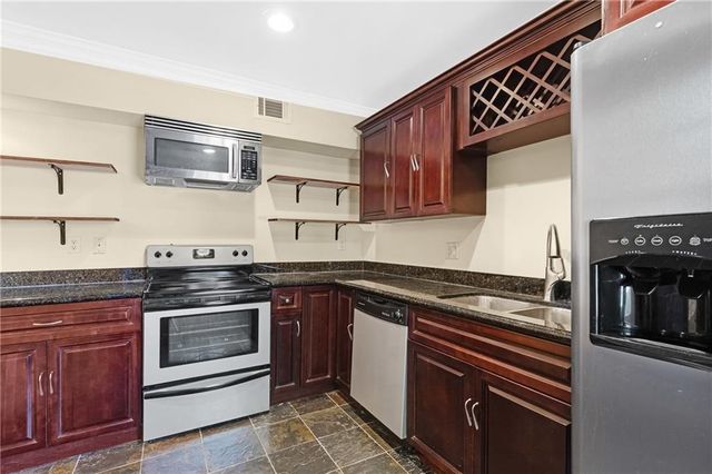 3091 Colonial Way i-2, Atlanta, GA 30341