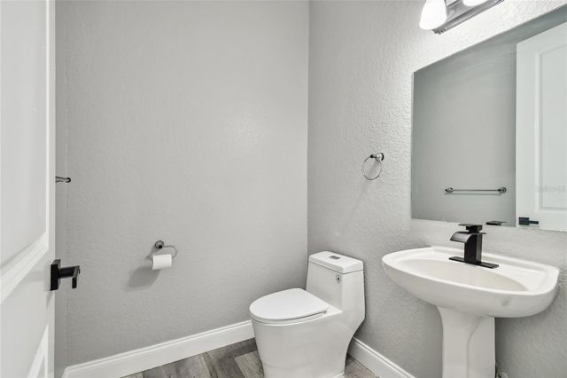 6644 COUNTRY CLUB ROAD, Wesley Chapel, FL 33544