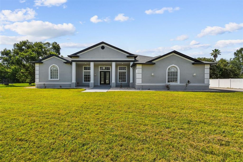 6644 COUNTRY CLUB ROAD, Wesley Chapel, FL 33544