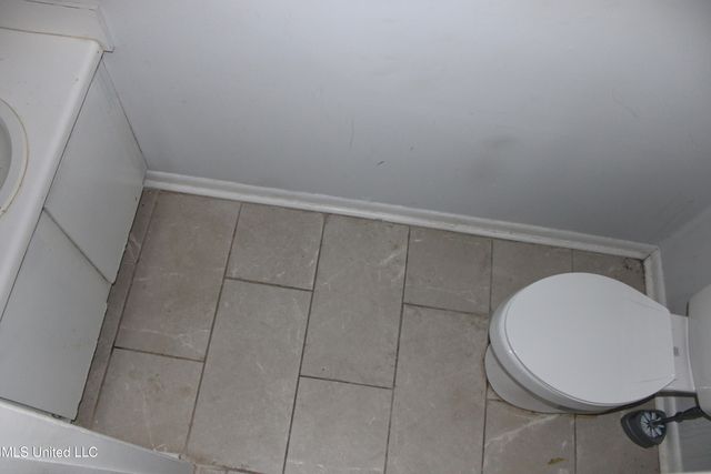 2614 Mclelland Street, Hattiesburg, MS 39401