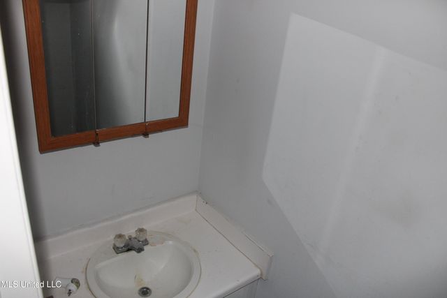 2614 Mclelland Street, Hattiesburg, MS 39401