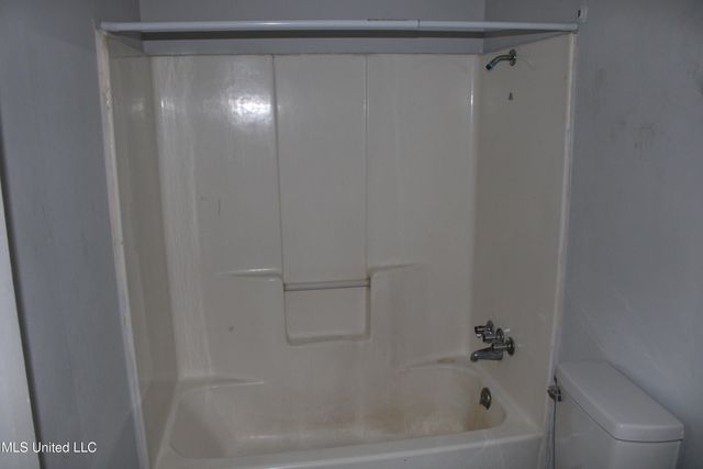 2614 Mclelland Street, Hattiesburg, MS 39401