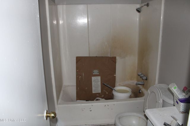 2614 Mclelland Street, Hattiesburg, MS 39401