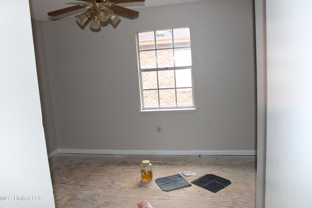 2614 Mclelland Street, Hattiesburg, MS 39401