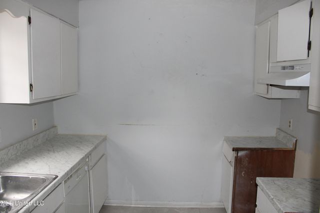 2614 Mclelland Street, Hattiesburg, MS 39401